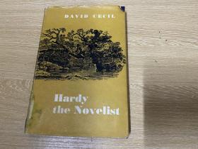 Hardy the Novelist：An Essay in Criticism   塞西尔《小说家哈代》，精装。王佐良《英国散文的流变》推许的文笔，其代表作《梅尔本勋爵》入选兰登书屋“百大最佳英文非小说”。夏济安：我自己也想写，但是我只会夹叙夹议的table talk，弄得好顶多像David Cecil