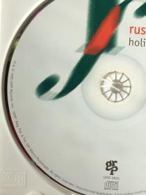 美国版JAZZ吉他发烧碟---RussFreeman《Holiday》整张专辑吸引我的不是旋律，而是轻快的节奏，令我的心随之摇摆。但是他们以节奏见长的风格却赢得广大的听众的喜爱。听他们的作品会令你情不自禁地跟着节奏摇摆起来。Russ 往往由于在键盘及吉他上的出色发挥被称呼做“钢琴家”或“吉他手”。整张专辑节奏轻快明亮，配器乾净，是一张值得推荐的Smooth Jazz作品。