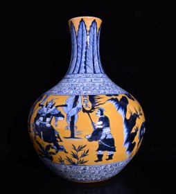 元代黄釉青花周亚夫人物故事天球瓶，高44×34厘米