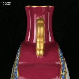 清乾隆胭脂红秞开光珐琅彩描金安居落业纹双耳扁瓶