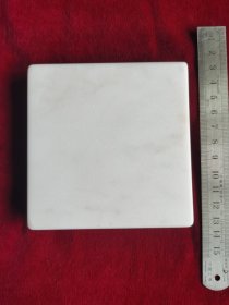 优质天然汉白玉正方形原石一块