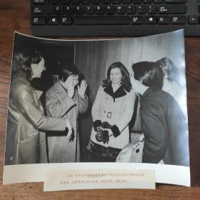 超大尺寸：1973年，第32届世界乒乓球锦标赛--女乒教练林慧卿（中华第一代削球女王，后任中国侨联第二届副主席）