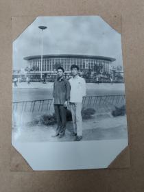 (80年代老照片)共64张 曹星   罗仲裘  褚文奎  厐培利  汤生  夏庆刚  陸金元  陆金荣  彭伟光  夏仙良  张亦峰  李月良  上海电机制造学校   倪国平  吴友军 等人 老照片