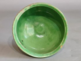 清代绿釉瓷水盂