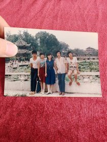 荷塘合影老照片 八十年代九十年代彩色相片像片