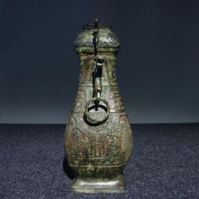 青铜——四龙双环瓶
长19cm宽14cm高33cm
重3590克