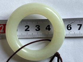 老和田青白玉袈裟环（有断伤