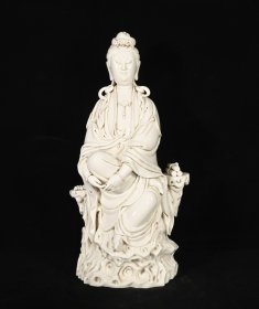 旧藏 明德化窑何朝宗款自在观音一尊 高46×24厘米