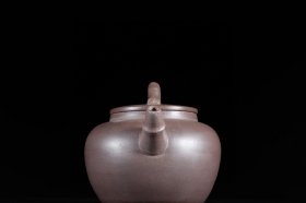 圆执紫砂壶紫砂紫砂壶款识：邵旭茂 清代高 10.2×17.3cm