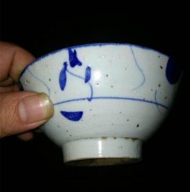 青花小瓷碗；口径10。50厘米