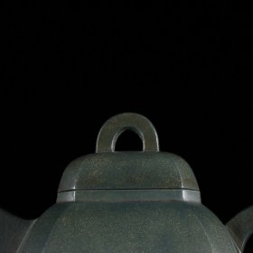 四方平角紫砂壶款识:李昌鸿 当代名家高 12×14.8cm