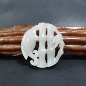 旧藏 和田玉 步步高升 密度高，沁色自然，油性十足，雕工精细考究，寓意好，玉质细腻温润 收藏送礼佳品