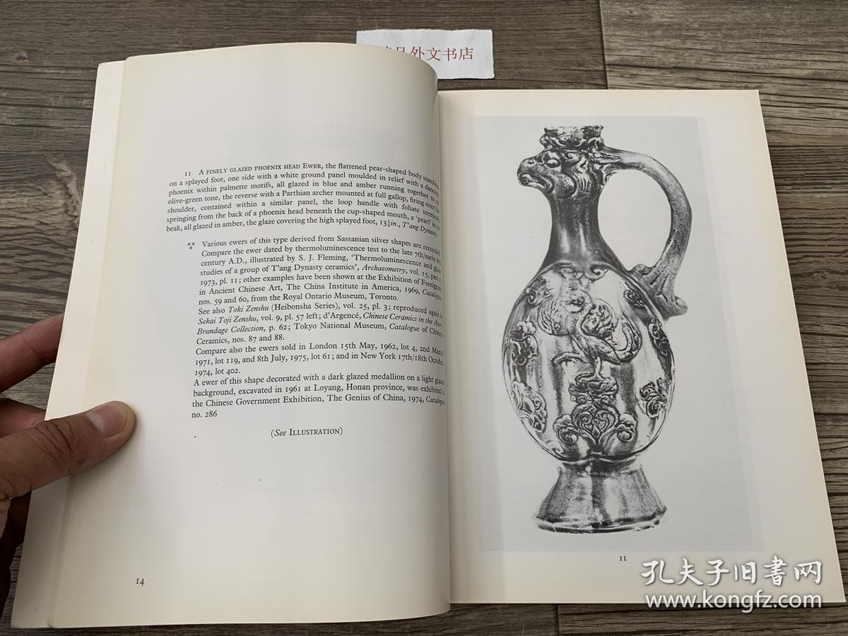 带估价清单！【现货在美国家中、包国际运费和关税】Important Chinese Ceramics & Works of Art，《苏富比 香港 1978年11月28-29日：重要的中国瓷器和艺术品拍卖图录》，平装，厚册，342页，带Estimates / 估价清单（请见实物拍摄照片第1张），含拍品第1至444号图片与文字详细描述，珍贵艺术参考资料 ！