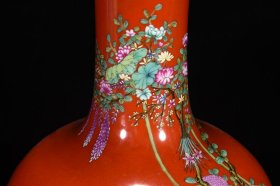 清乾隆年粉彩麻姑献寿纹尚瓶31*18m