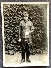 抗战时期 日军“林中尉”肖像照一枚