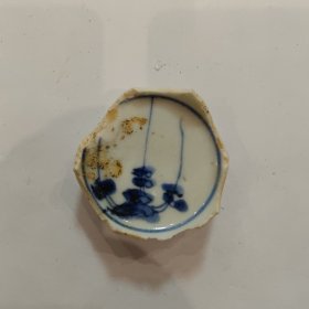 清早期青花花卉纹瓷片