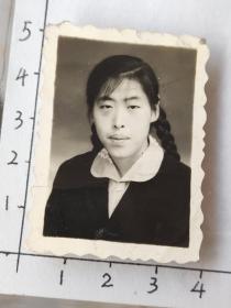 1964年粗辫子美女素敏照片(陈敬相册，陈敬就读于晋宁二中，运动员，后工作于地球所)