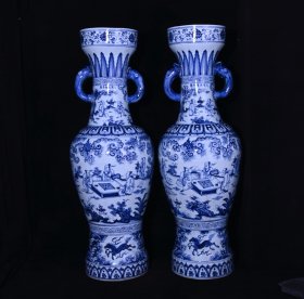 天顺青花人物故事纹双耳瓶，(大件高88×30厘米
