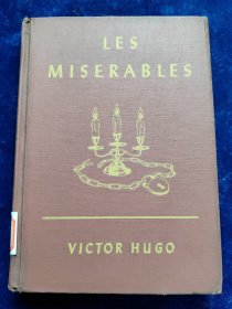 LES MISERABLES VICTOR HUGO（馆藏）精装 32开 1946年版【书内有精美插图】