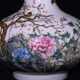 旧藏 清雍正粉彩花鸟纹扁肚瓶 高29.5×22厘米