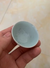 清代嘉庆豆青细路小酒杯，茶杯，地道老货，喜欢的来