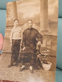 民国原照.不知是父子还是爷孙合影