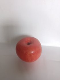 红苹果（完整无缺）