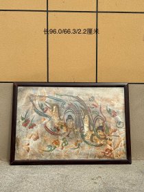 彩绘飞天老墙画，框后配。