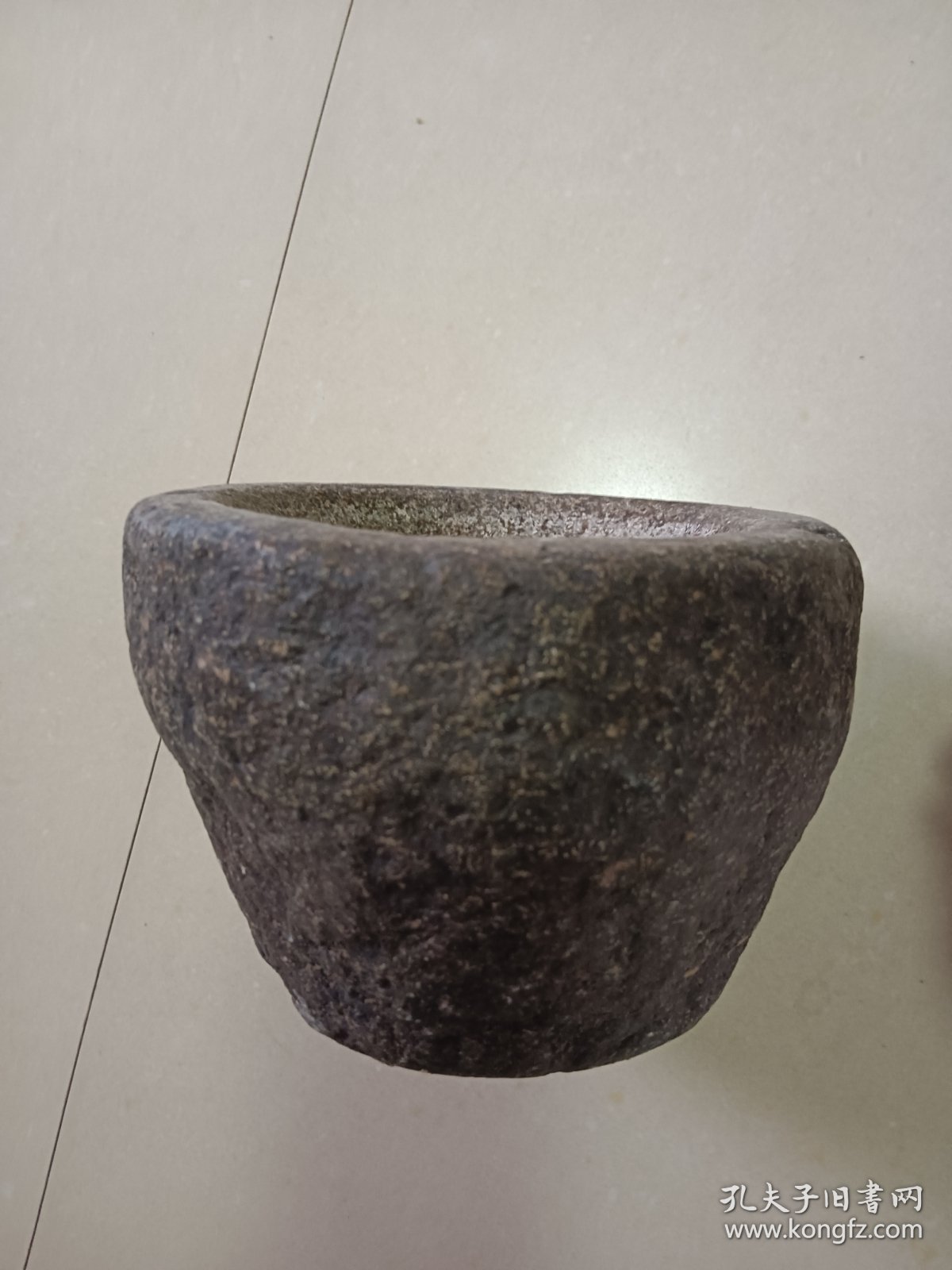 老青石臼 高10外径45内径10.5 内槽深8 没有锤子