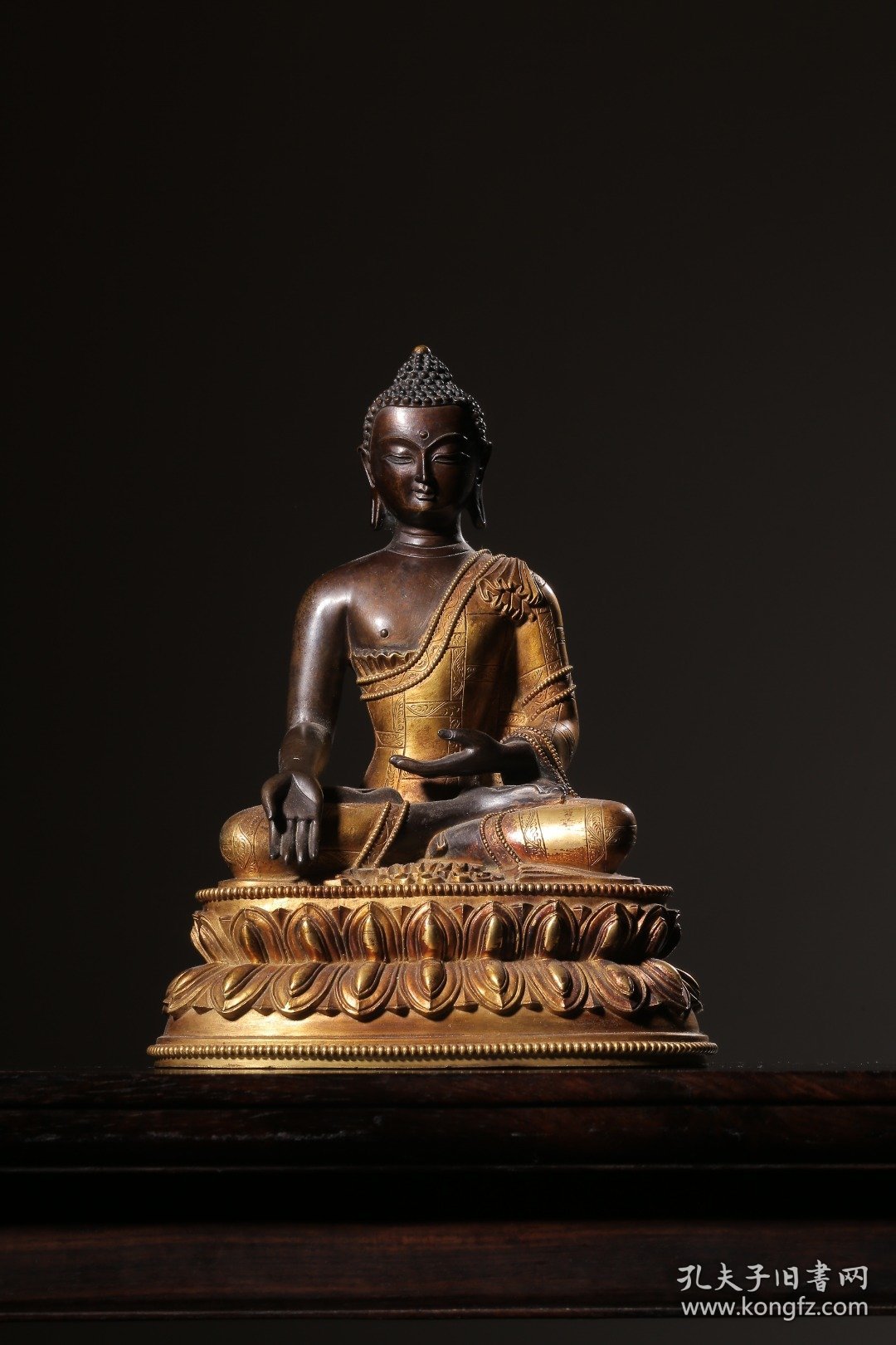 清铜鎏金释迦摩尼坐像