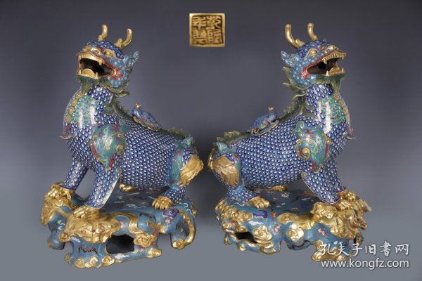 （议价） 清 铜胎景泰蓝掐丝珐琅麒麟香薰 一对
