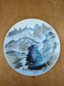 1987年手绘山水瓷盘，有款自查，5