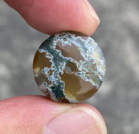 水草玛瑙珠.直径1.6厘米.高1厘米