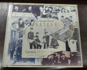 三号箱…荷兰版原版唱片2cd，披头士the beatles精选anthology1。歌词本很厚，完整，两张盘面都95成新