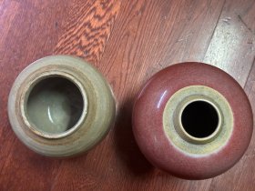 明代陶瓷罐两个，专家鉴定过。明代，非官窑。