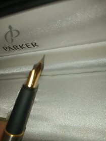 PARKER，钢笔一只