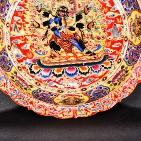 清乾隆红地珐琅彩折沿盘 高4.5厘米 宽22厘米