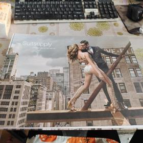 SUITSUPPLY  衣帽用品  大8开精装画册  品佳如图