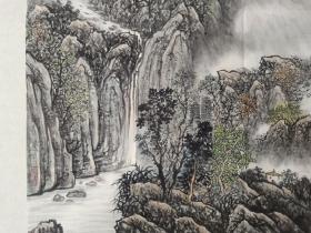 保真书画，江苏名家，牟克民《山静云闲》四平尺斗方山水画一幅67.5×68cm。牟克民，1954年生，江苏省南京市人，当代著名山水画家。现为江苏省文化艺术研究院副院长、江苏省文化名人库领导小组办公室副主任、中国美术家协会会员、国家一级美术师。先后担任过江苏省花鸟画大展评委、编委，江苏省名人书画作品集主编。