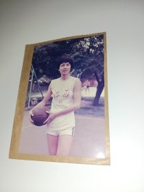 宗玉明彩色 照片（江西女子篮球队员，83年曾获加拿大第12届世界大学生运动会第四名）