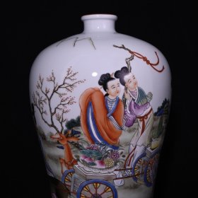 旧藏 清雍正珐琅彩人物故事纹梅瓶 高35×20.5厘米