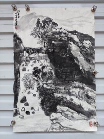 程振国 ，山东临朐人，1946年2月出生。从师梁树年、郭北峦、白雪石先生专攻山水。中国美术家协会第七届理事会理事；北京美术家协会第四届副主席；中国画学会副会长；故宫研究院中国画法研究所客座研究员；中央文史研究馆书画院研究员。。