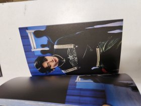 StrayKids专辑ODDINARY首发版梅尼耶 (CD光盘+贴纸+海报+卡片) 韩版原版 蓝色版 (光盘已试听,可以正常播放完整)