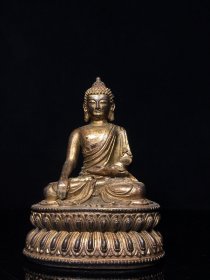 纯铜释迦牟尼像，宽15cm高23cm厚11cm，重约1.4公斤，