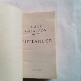 Outlander  英文小说