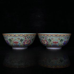 大清乾隆珐琅彩开片描金花卉碗（6.5×15cm）