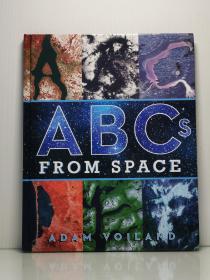 《地球的26个字母：从太空拍摄的26幅字母形状的绝美照片》   ABCs From Space by Adam Voiland  英文原版书