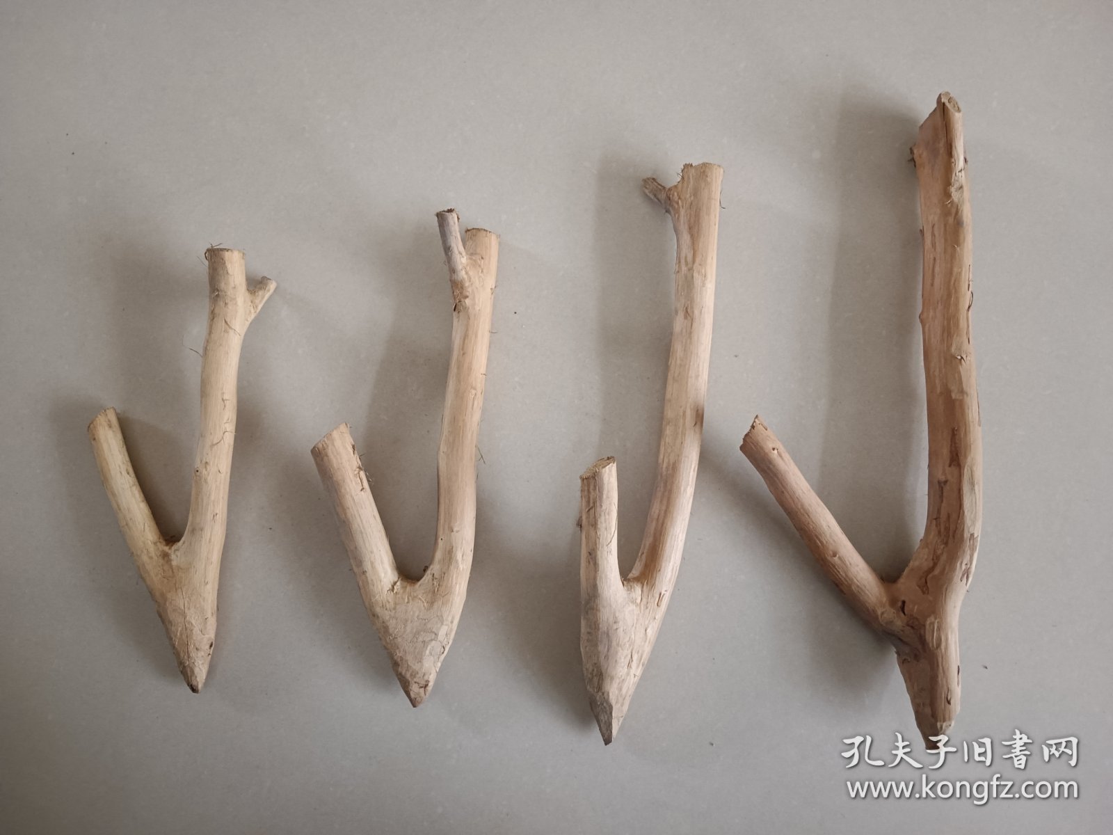 老木钩子 草扣子 可当复古装饰挂钩 一起价格