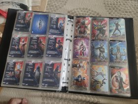 宇宙英雄奥特曼系列超宇宙奥特英雄X档案专用收藏册一本，180个卡位很多卡位都是多张卡片