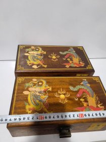 雕刻花梨木盒子